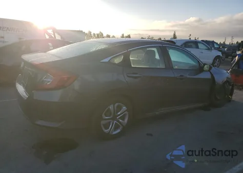 2016 Honda Civic Lx z USA, uszkodzony, nr VIN 2HGFC2F58GH570822